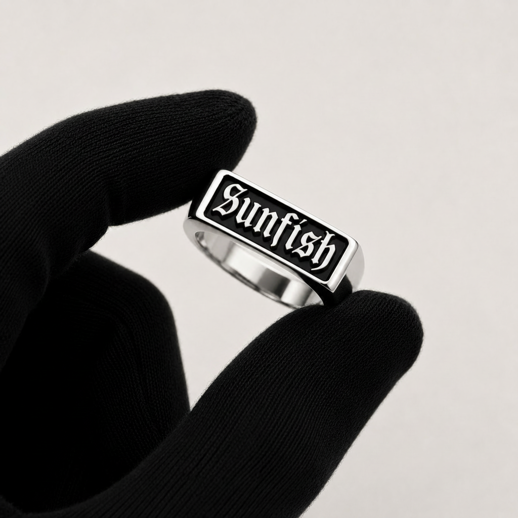 Sunfish signet ring hand shot - ANANAS